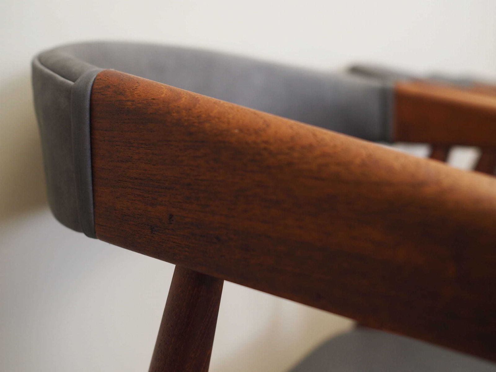 Set Van Vier Teakhouten Stoelen, Deens Design, Ca. Jaren 1960, Ontwerpers: Ejner Larsen & Aksel Bender Madsen photo vinterior