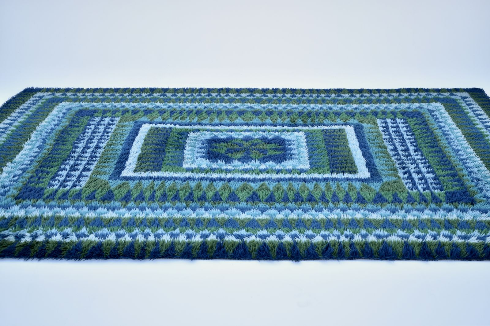 Large Handmade 1960’s Scandinavian Rya Rug photo 995.0