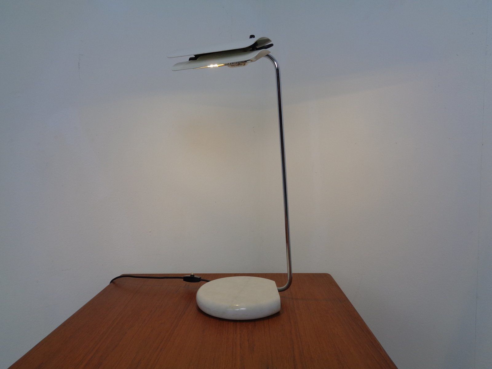Italian Adjustable And Dimmable Tegola Desk Lamp By Bruno Gecchelin For Skipper & Pollux, 1960s photo vintage