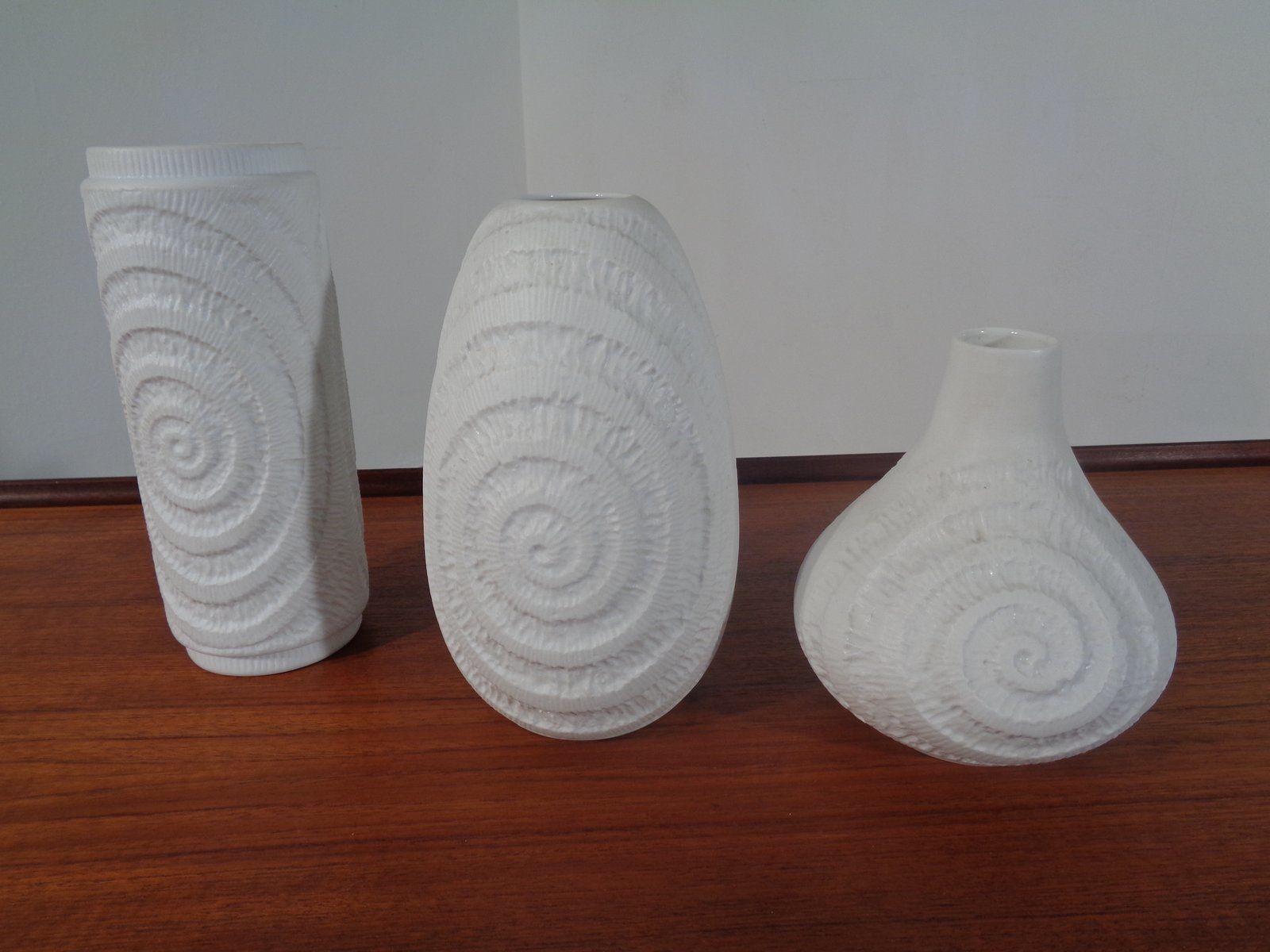 Mid Century Op Art Vases From Royal Kpm, 1960s, Set Of 3 photo 177.0