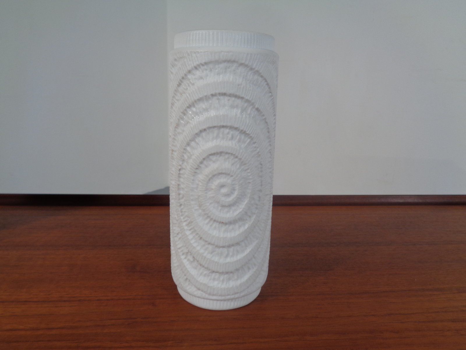 Mid Century Op Art Vases From Royal Kpm, 1960s, Set Of 3 photo buy