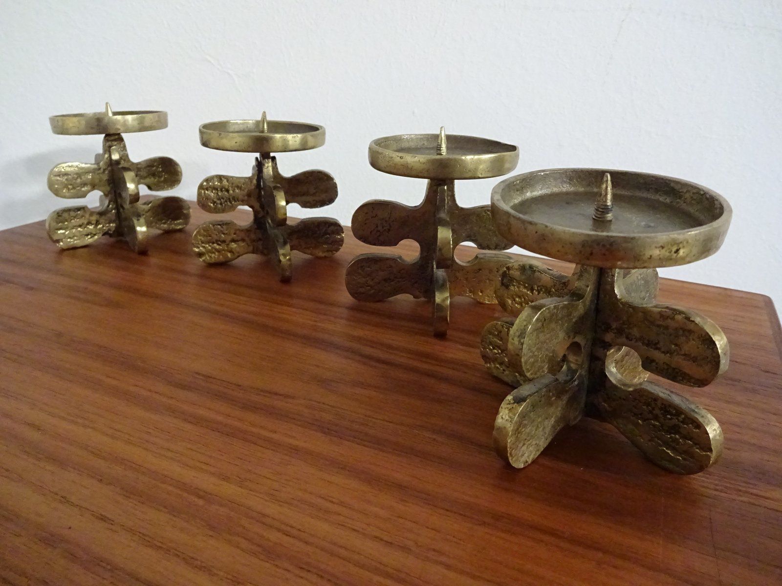 Italian Brutalist Candle Holders By Guiseppe Gallo For Gallo 1960s Set Of 2 photo for sale