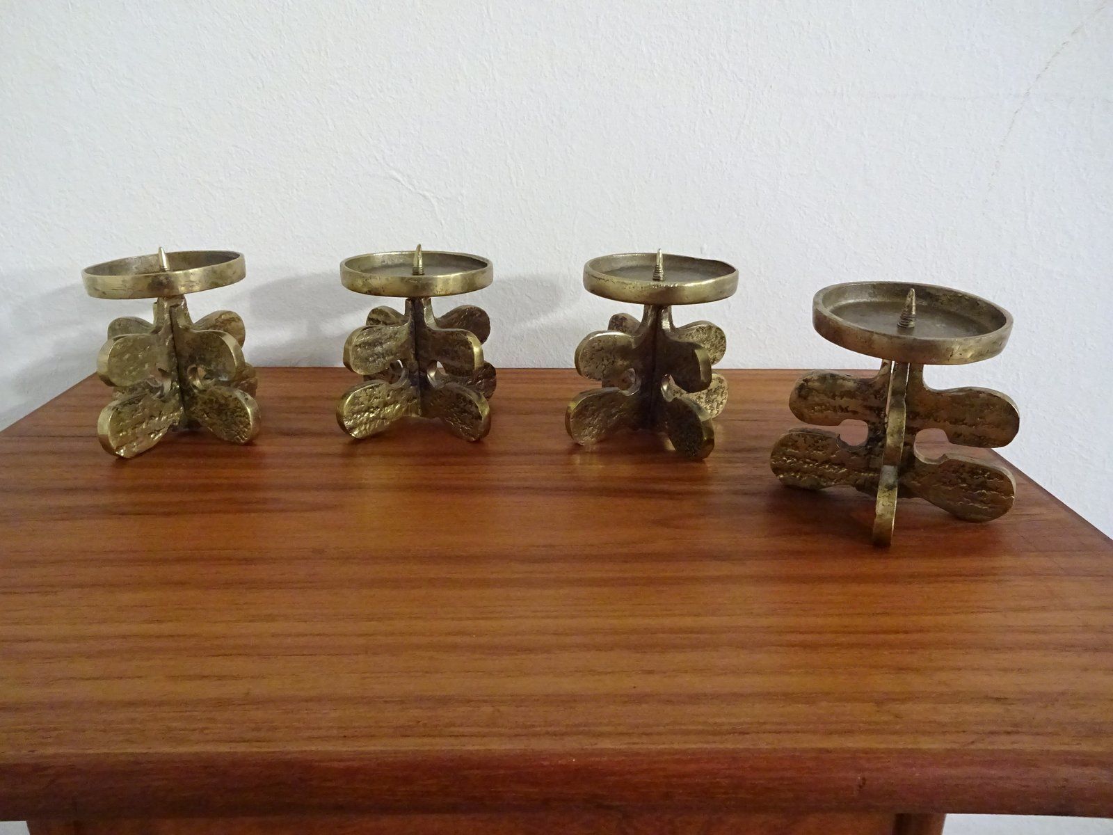 photo vintage Italian Brutalist Candle Holders By Guiseppe Gallo For Gallo 1960s Set Of 2