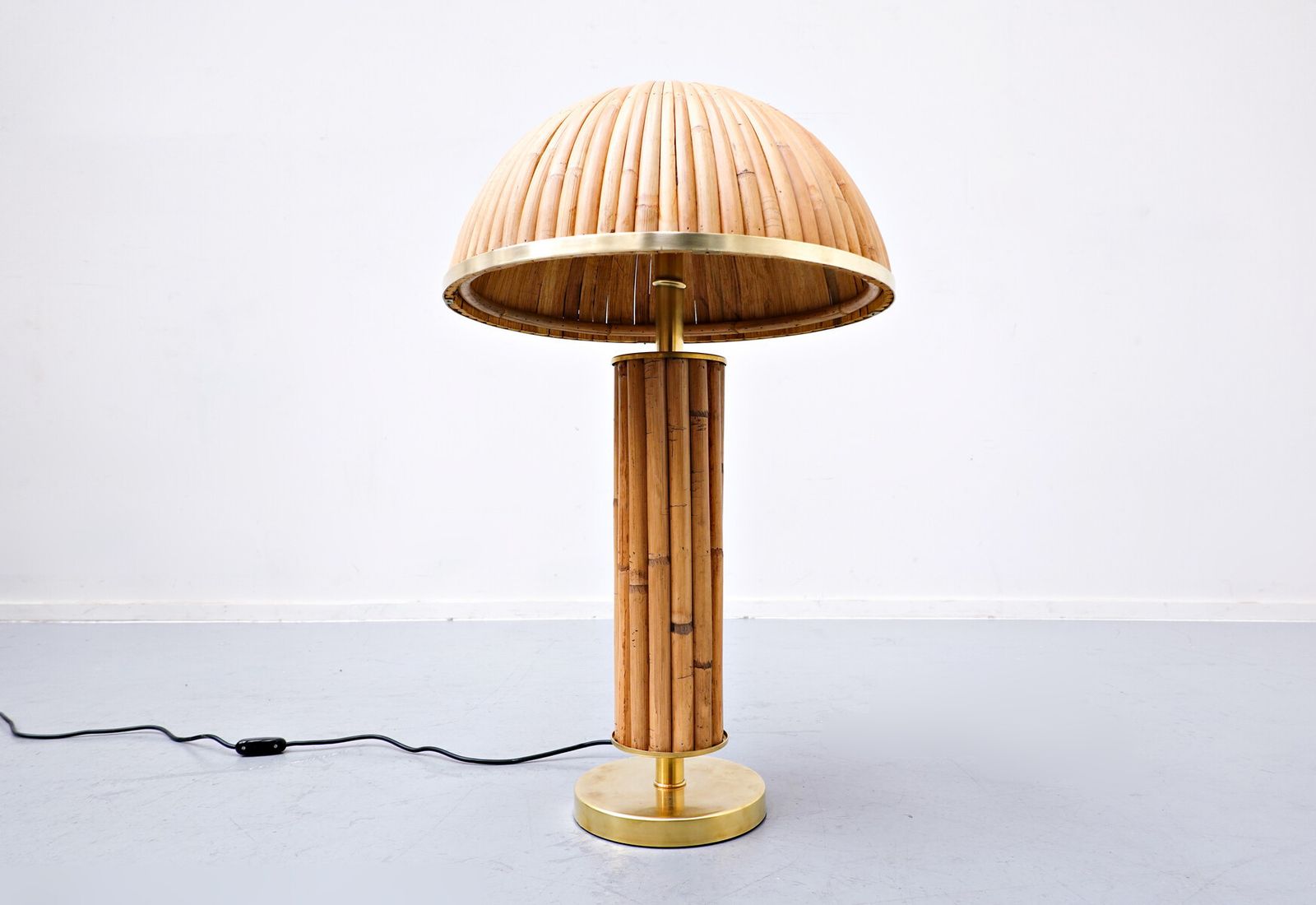 Pair Of Contemporary Italian Brass And Bamboo Table Lamps photo Lighting