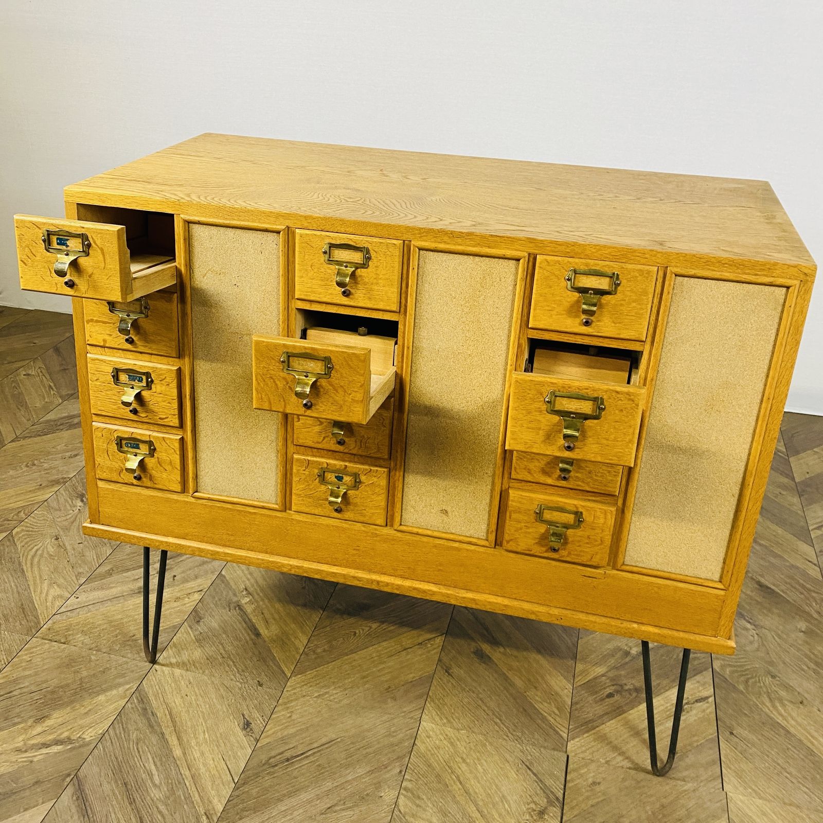 photo vinterior Mid Century Oak 24 Drawer Index Card Filing Cabinet, Double Sided