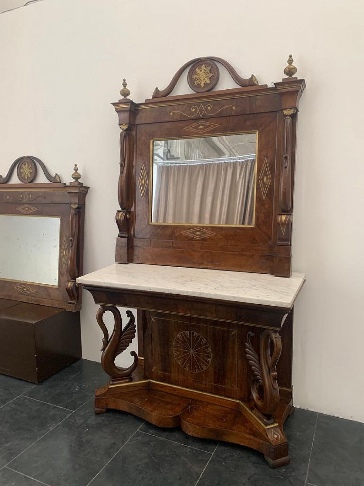Console With Mirror In Walnut With Brass Inlays And Details, 18th Century photo 4735.12