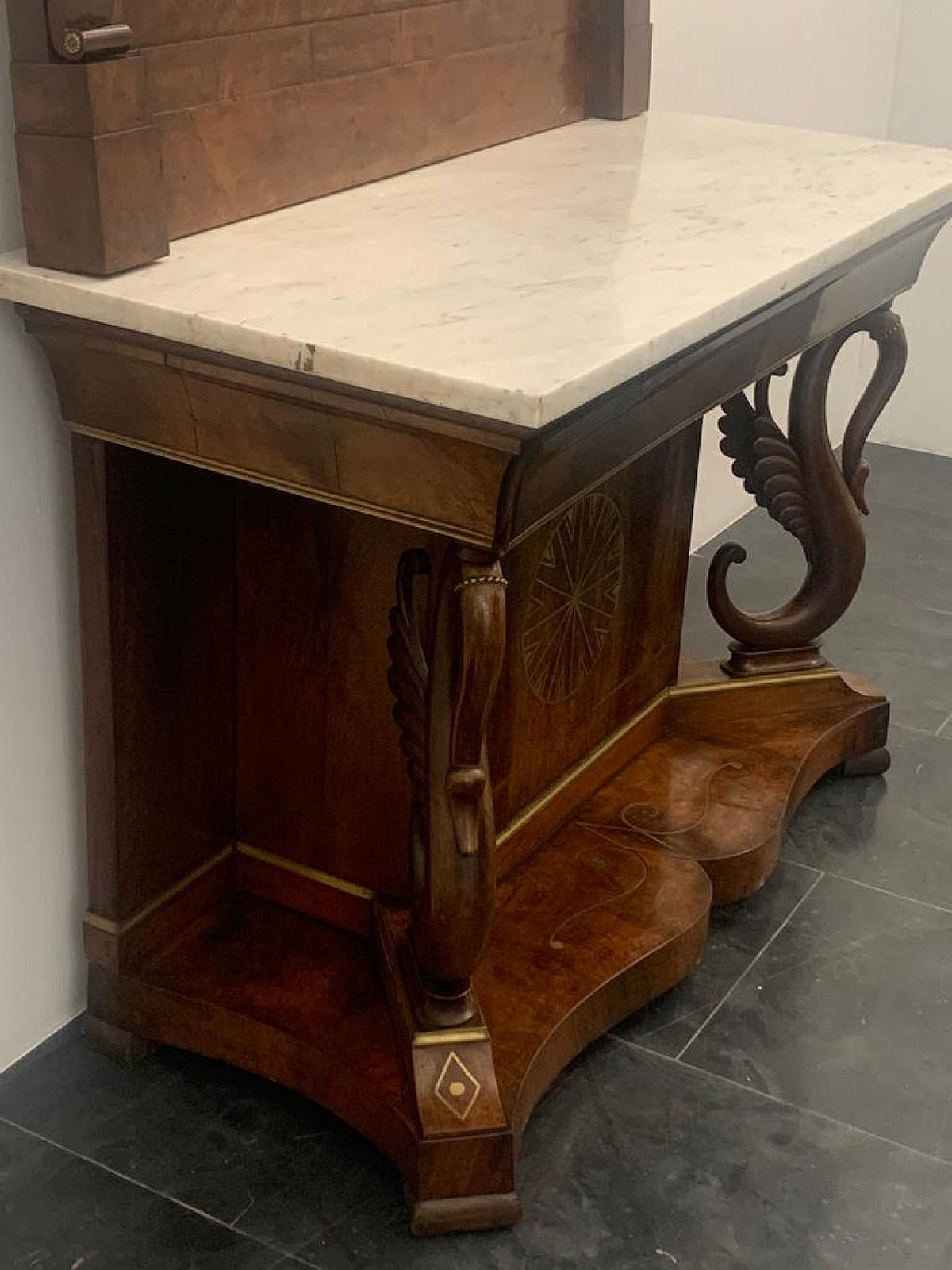 Console With Mirror In Walnut With Brass Inlays And Details, 18th Century photo vinterior