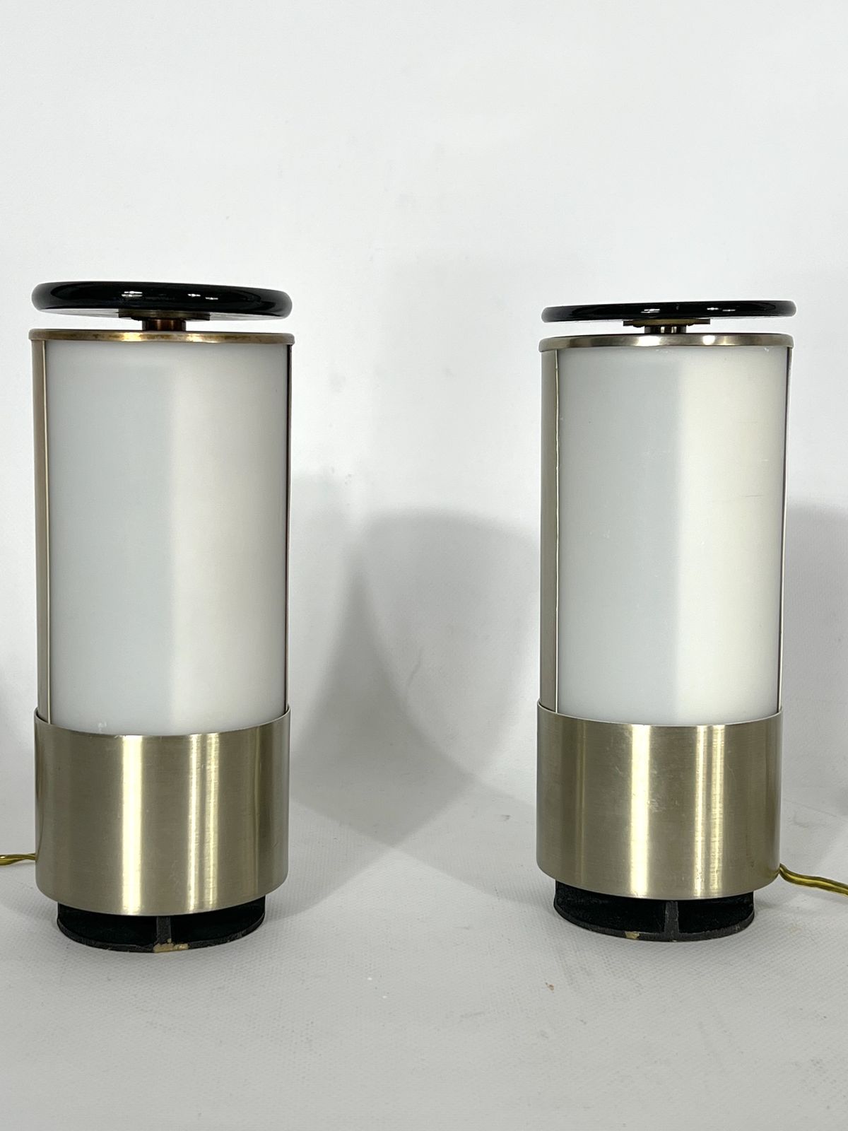 Mid Century Modern Pair Of Rare Labeled Lumi Milano Table Lamps