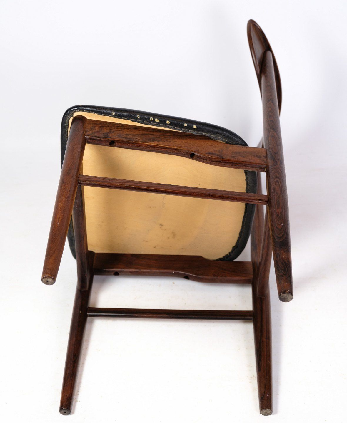 A Set Of Six Dining Table Chairs Of Danish Design In Rosewood With Black Leather From The 1960s. photo vintage