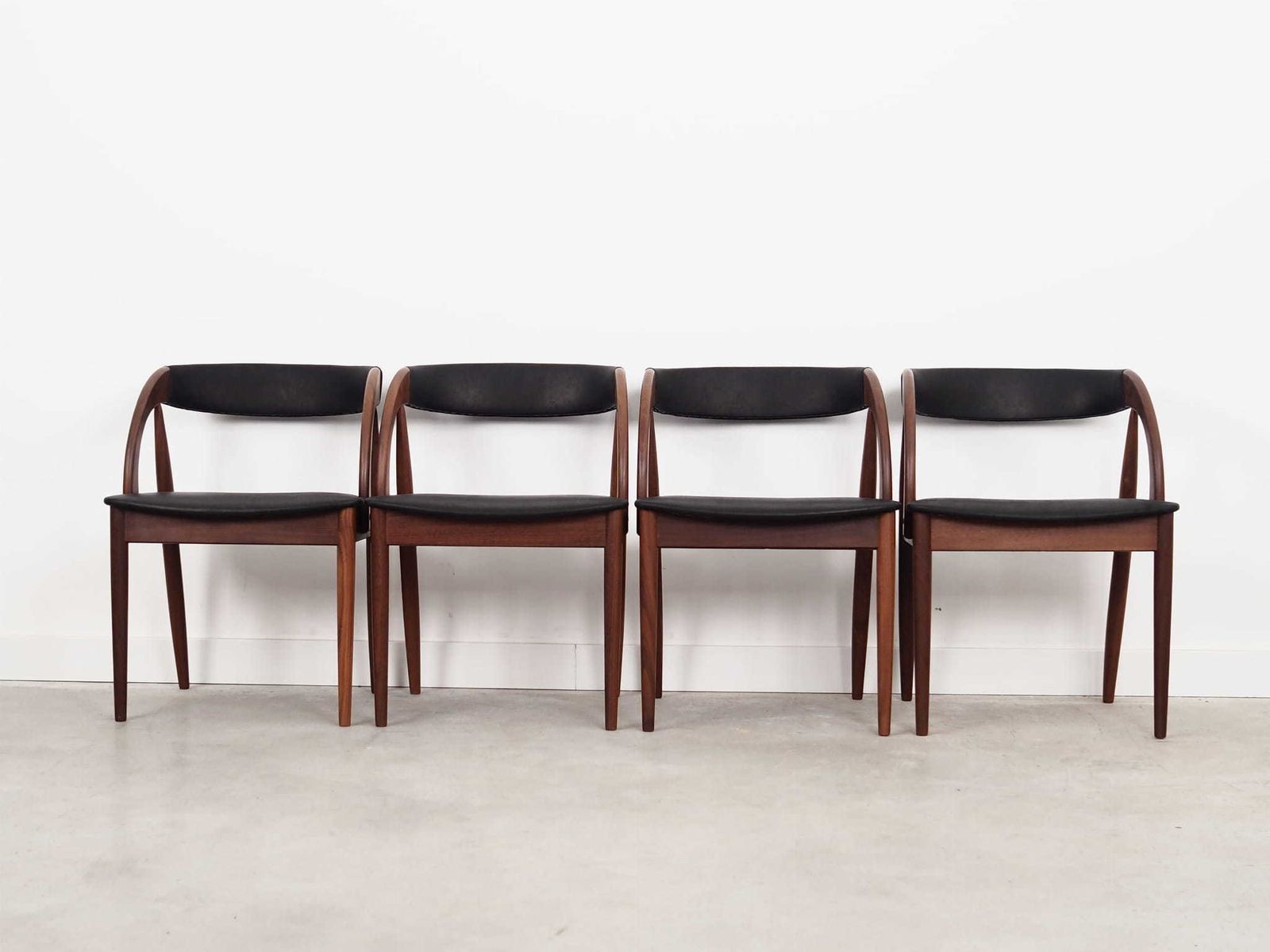 Set Of Four Teak Chairs, Danish Design, 1970s, Manufacturer: Orte Mobelfabrik photo furniture