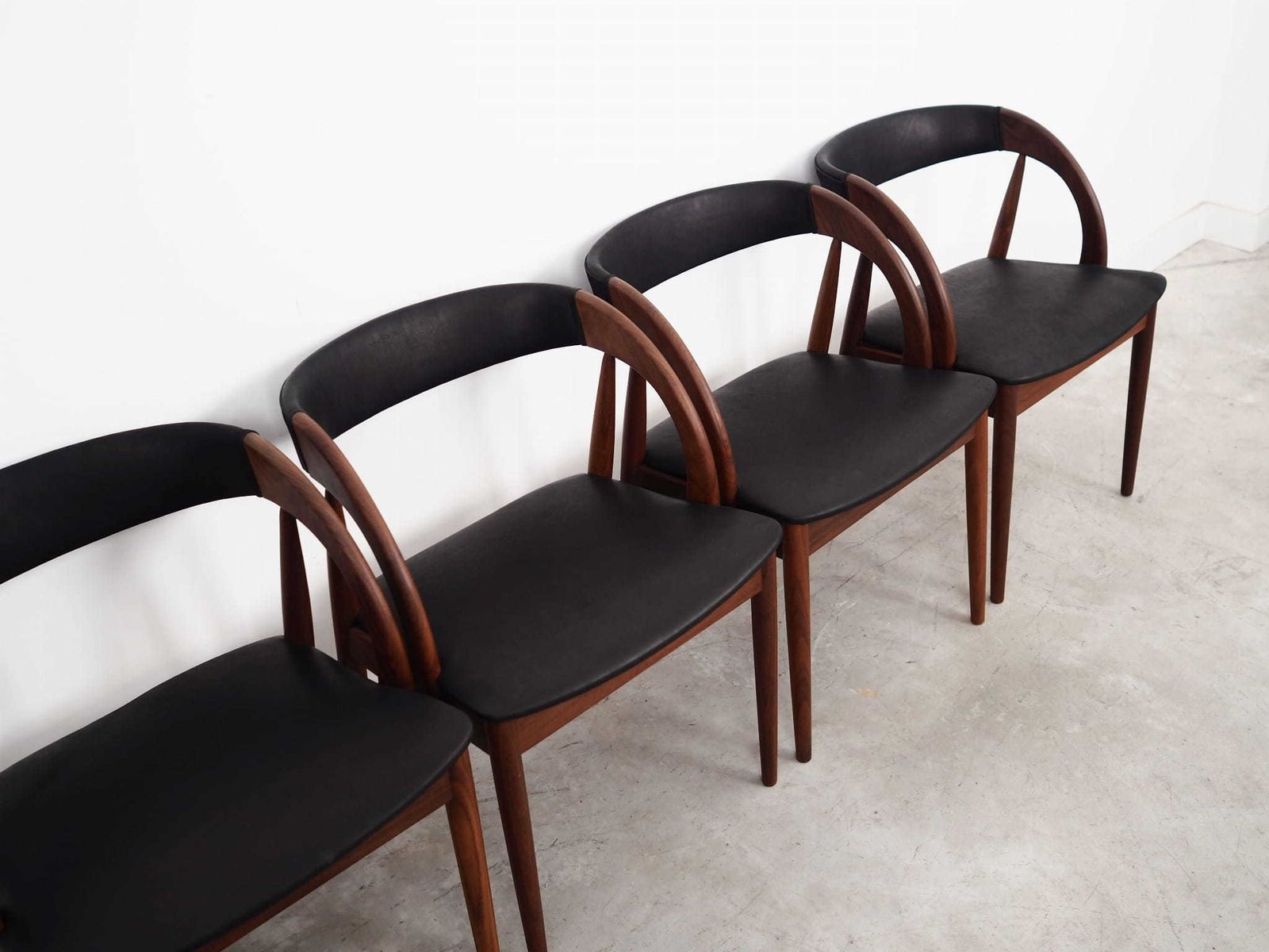 Set Of Four Teak Chairs, Danish Design, 1970s, Manufacturer: Orte Mobelfabrik photo 3499.0