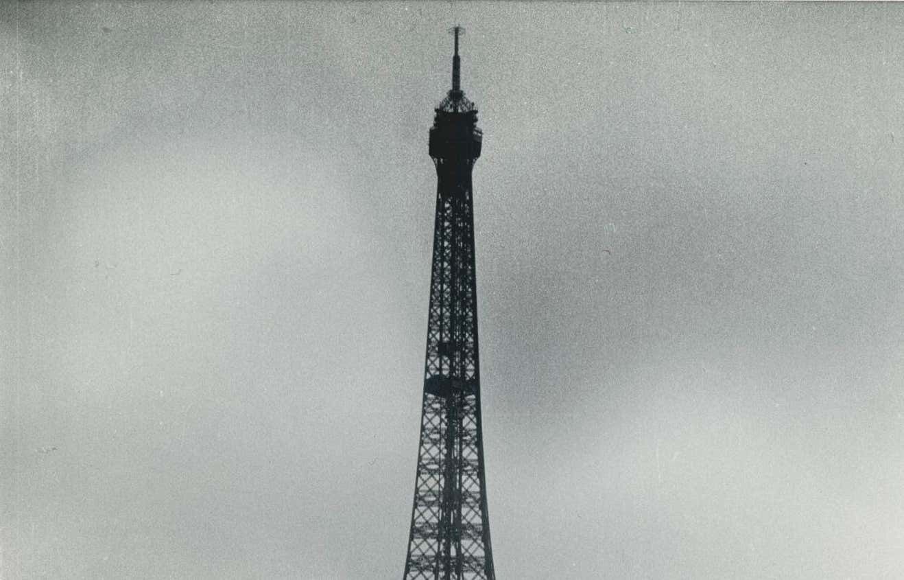 Erich Andres Eiffel Tower, Street Photography, Silver Gelatine Print, France 1950s photo furniture