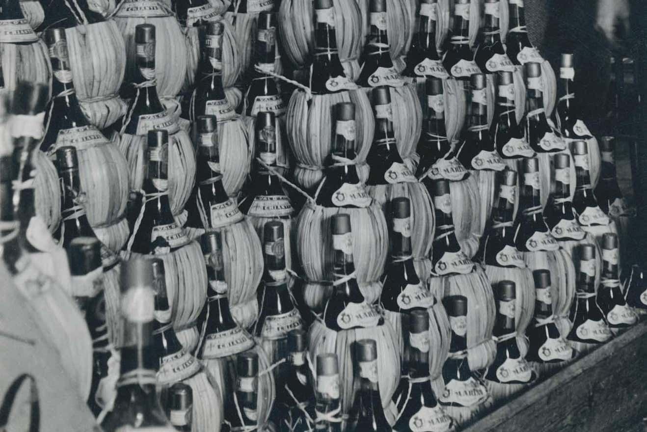 Erich Andres Rome, Shop, Street Photography, Silver Gelatine Print, Italy, 1950s photo for sale