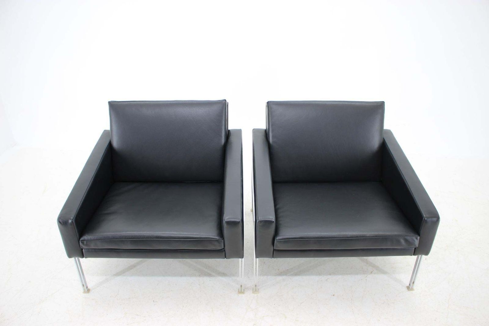 1960s Pair Of Steel And Leather Armchairs By Lübke, Germany photo for sale