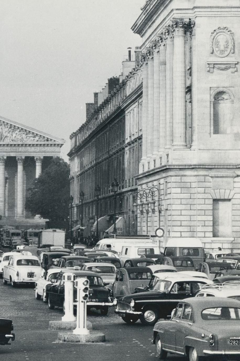Cars, Road, Street Photography, Silver Gelatine Print, Paris, 1950s, 13 X 17,6 Cm 1955 photo for sale