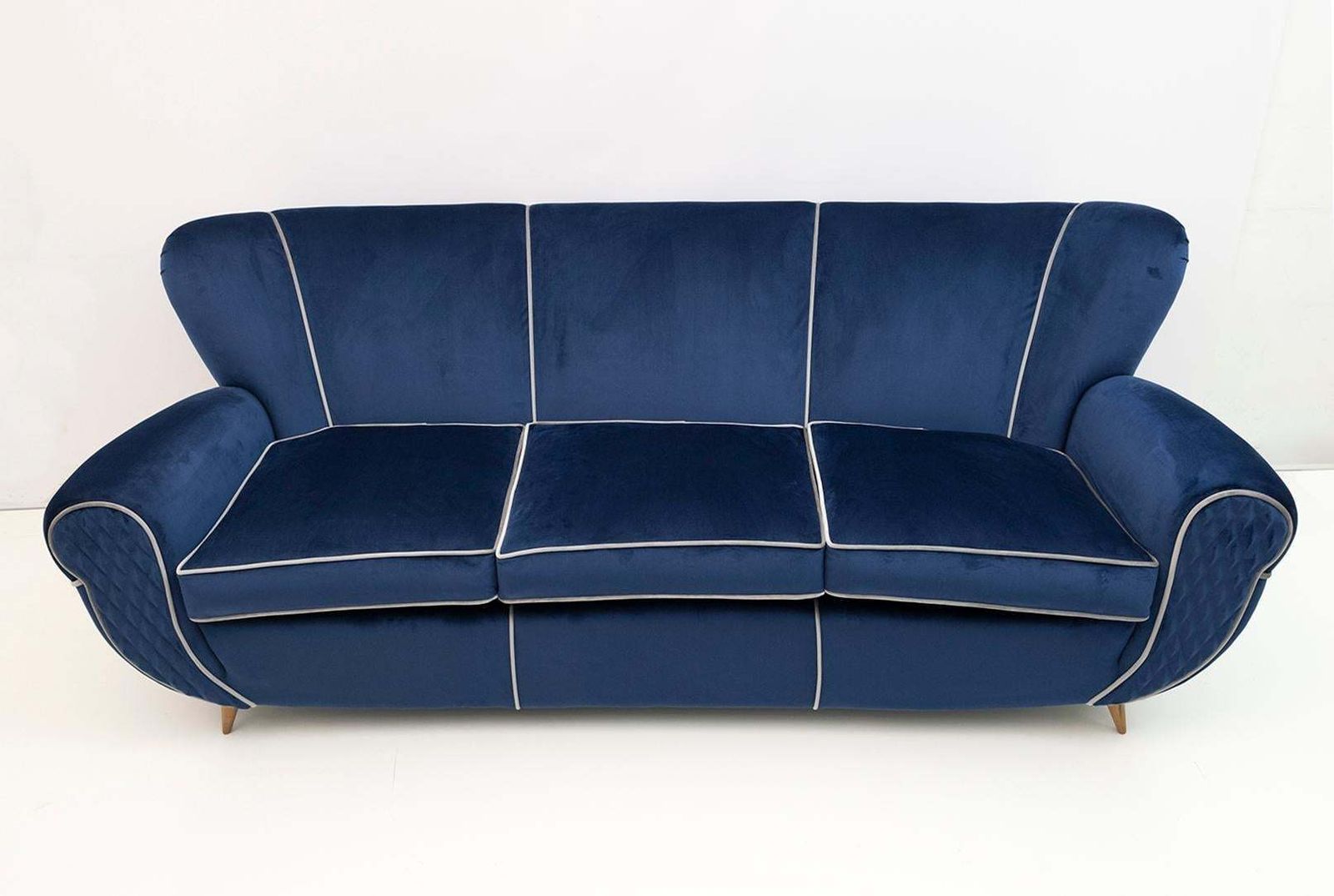 Guglielmo Ulrich Art Deco Italian Velvet Sofa, 1940s photo for sale