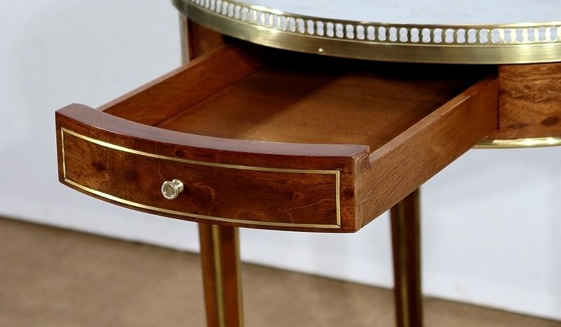 photo vintage Bouillotte Table In Mahogany And Carrare Marble, Louis XVI Style – Mid 19th Century