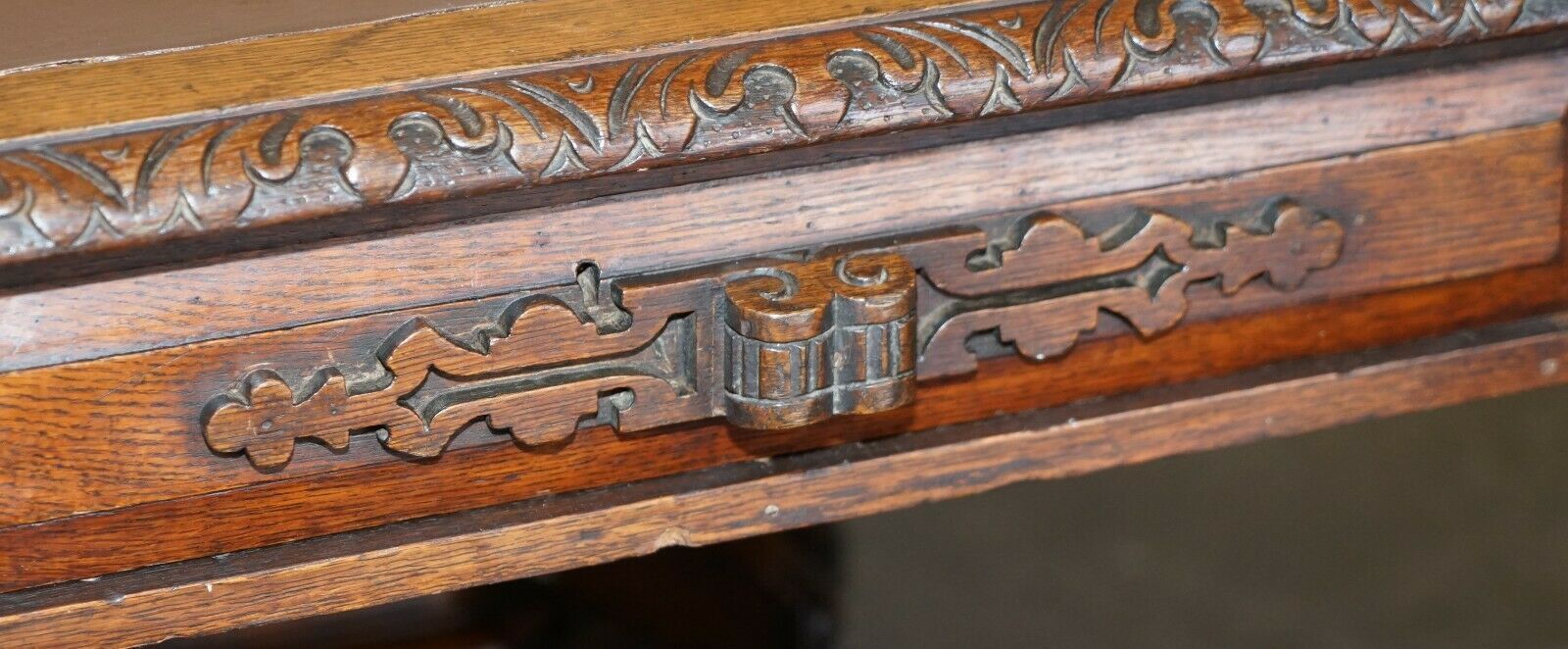 photo furniture Fine Antique Gothic Revival Hand Carved Lions Head Rent Centre Occasional Table