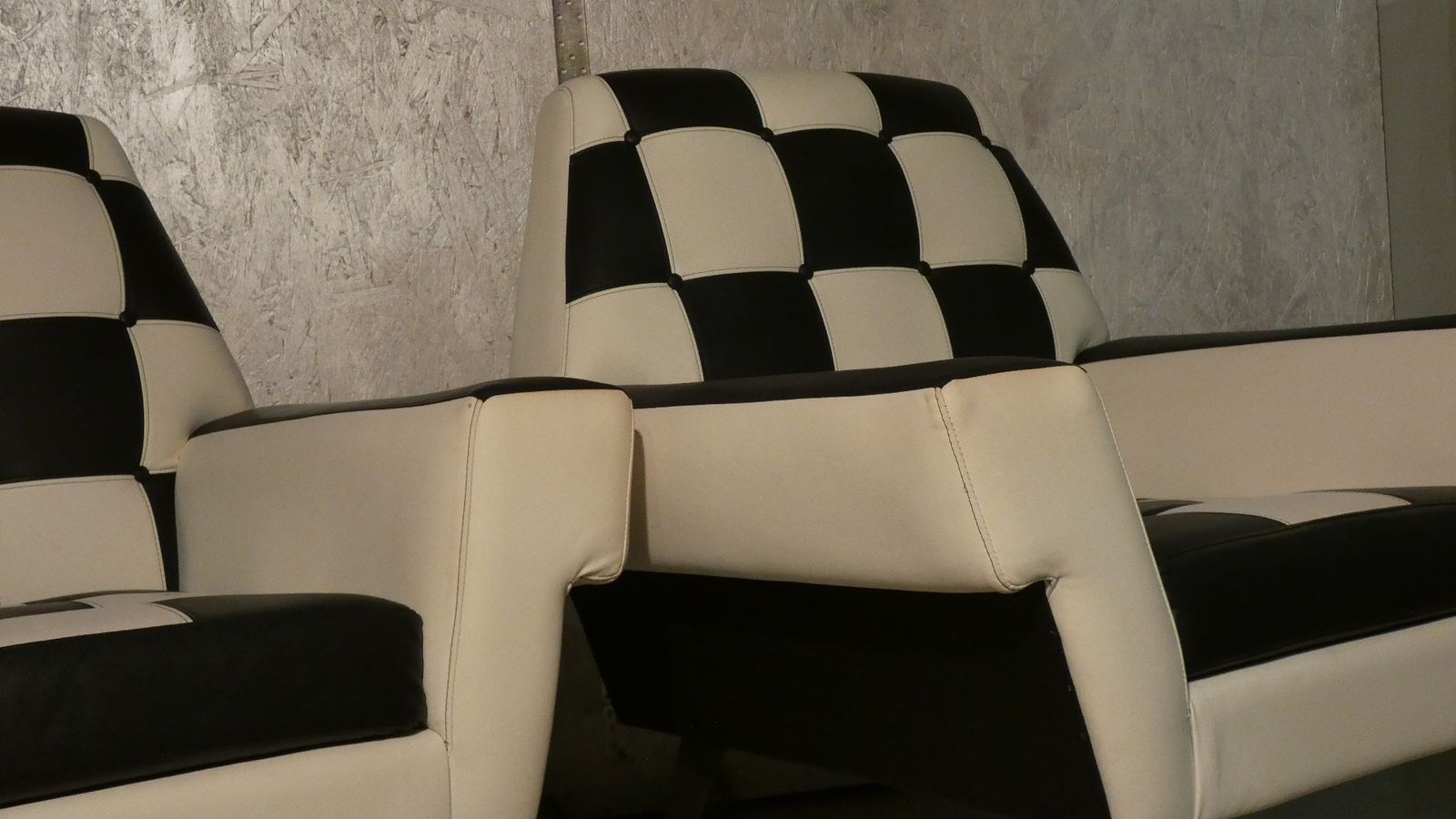 Pair Of 1960s Armchairs, Vintage photo vinterior