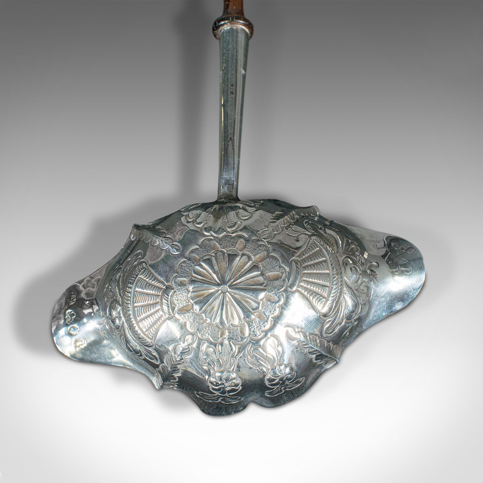 photo furniture Antique Toddy Spoon, English, Silver, Serving Ladle, William Kinman