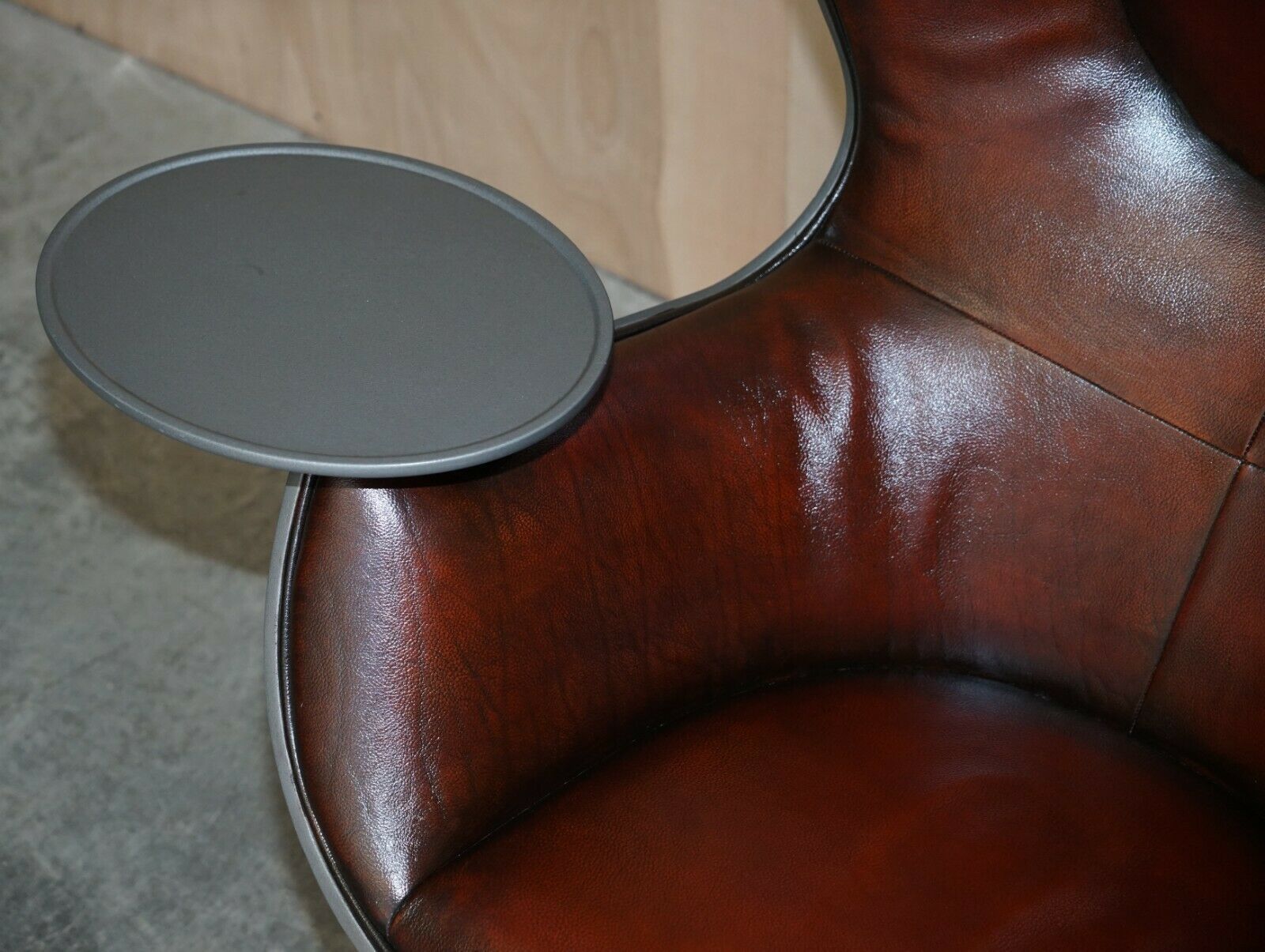 1 Of A Kind Pair Of Brown Leather Philippe Starck Cassina Eurostar Egg Armchairs photo vinterior