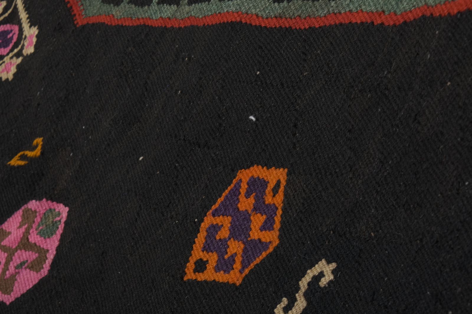 photo for sale Kilim turc tissé main, grand chemin de table, années 1960 - 6'3" × 18'8"