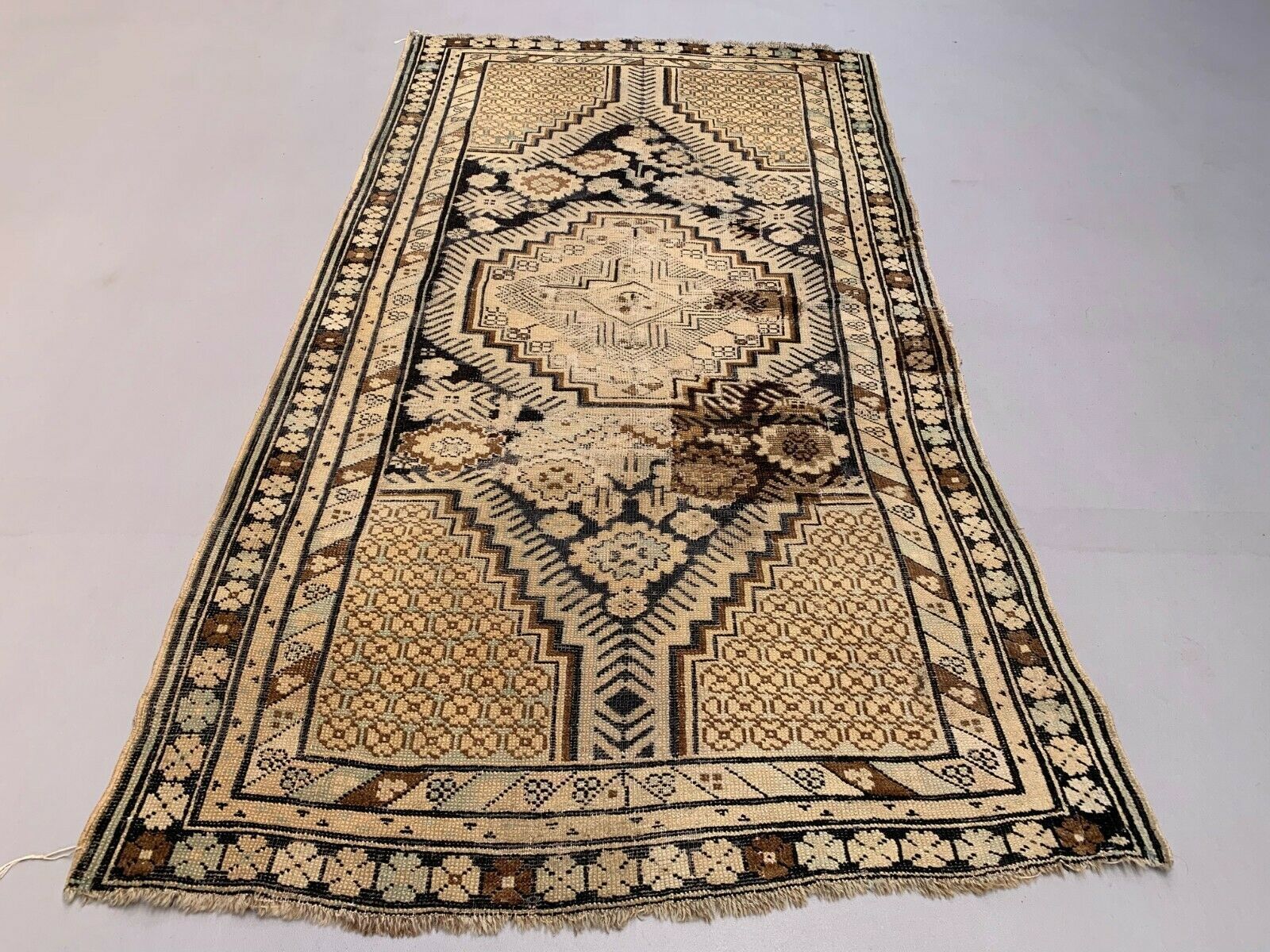 Vintage Shirvan Rug 175x97 Cm, Medium, Tribal Oriental Carpet Truly Shabby Chic photo for sale