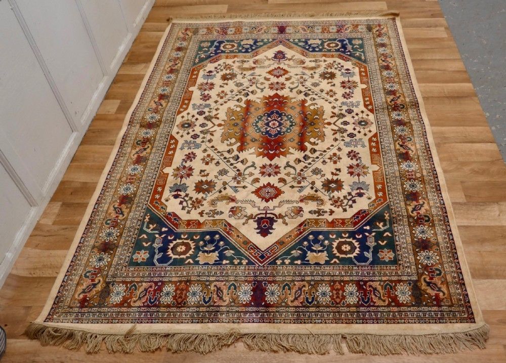 A Beautiful Traditional Tree Of Life Silk Rug