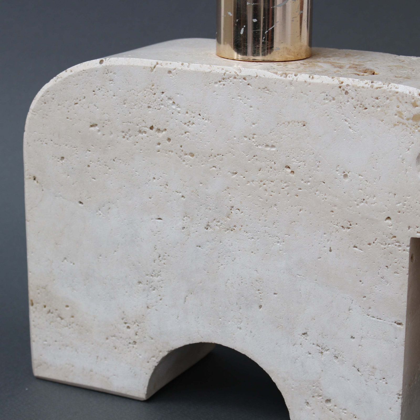 photo furniture Vintage Italian Travertine Elephant Table Lamp By Mannelli Bros (Circa 1970s)