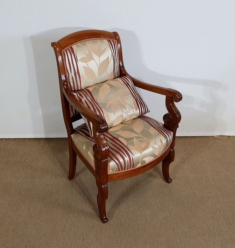 photo furniture Pair Of Armchairs In Solid Mahogany, Restoration Period   Early 19th Century