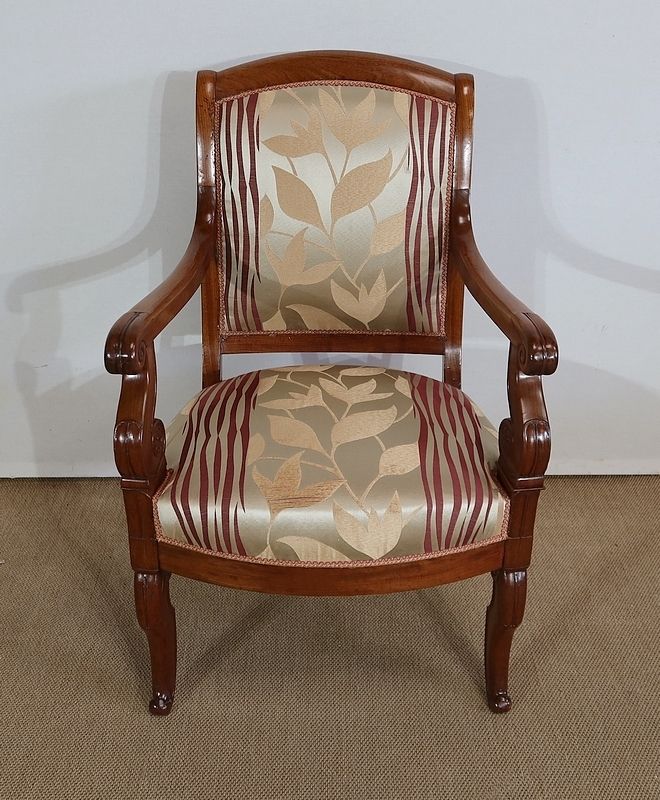 Furniture Pair Of Armchairs In Solid Mahogany, Restoration Period   Early 19th Century photo