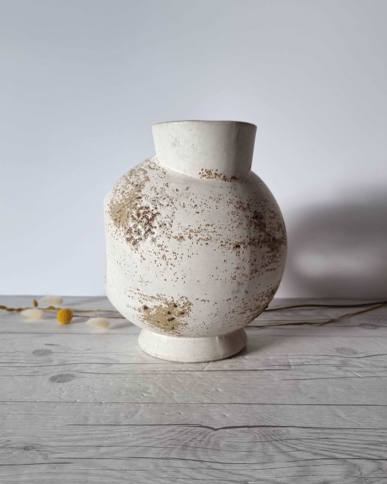 Duif Keramiek Sculptural Globe, Statement Jug Vase In Nutmeg Speckled Stoneware Cream Glaze, 1970s photo Home Decor