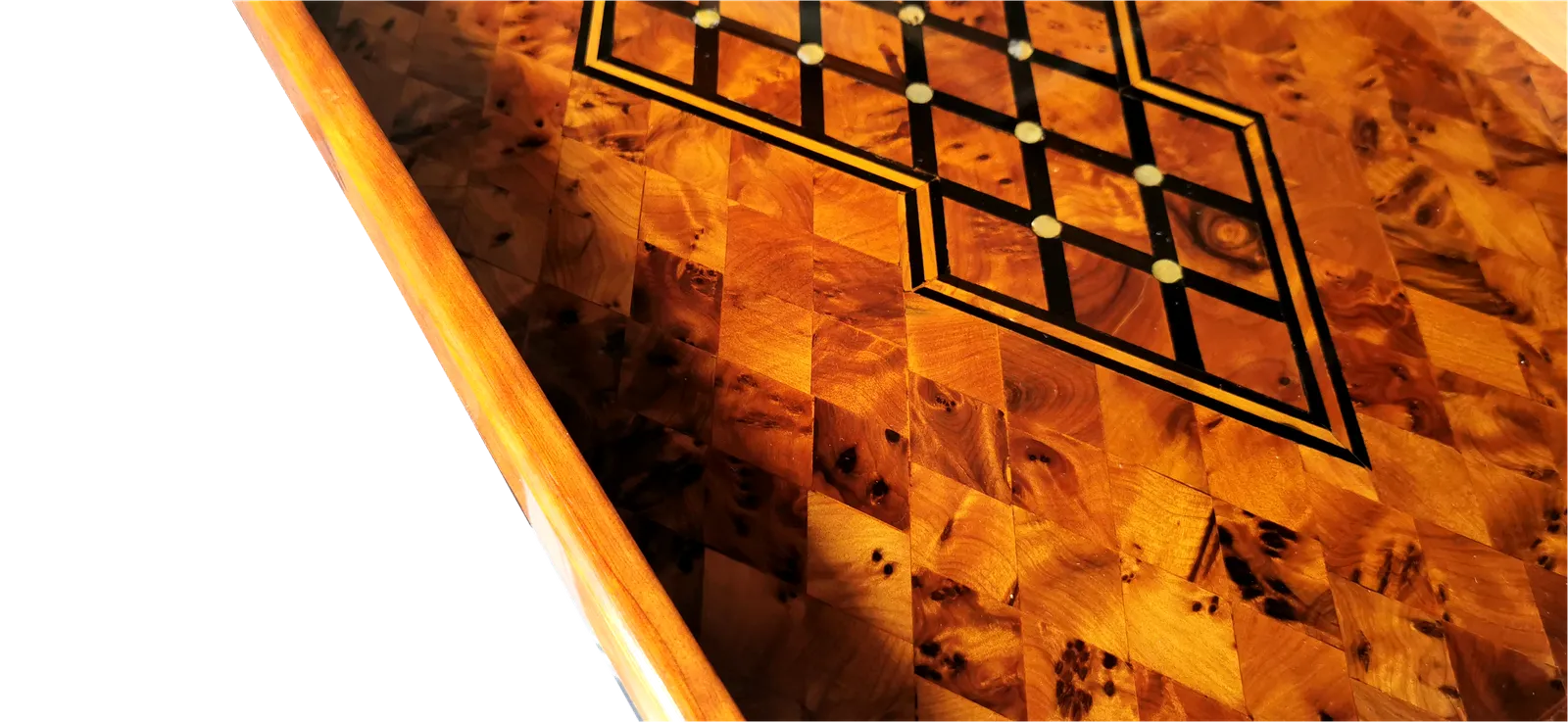 Luxurious Handmade Inlaid Tray. Mother Of Pearl photo for sale