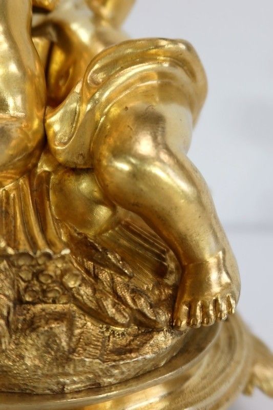 photo vinterior Group In Gilt Bronze, In The Style Of Louis XV, Napoleon III Period   Circa 1850
