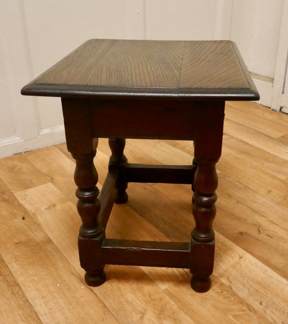 19th Century Oak Joint Stool, Antique photo vinterior