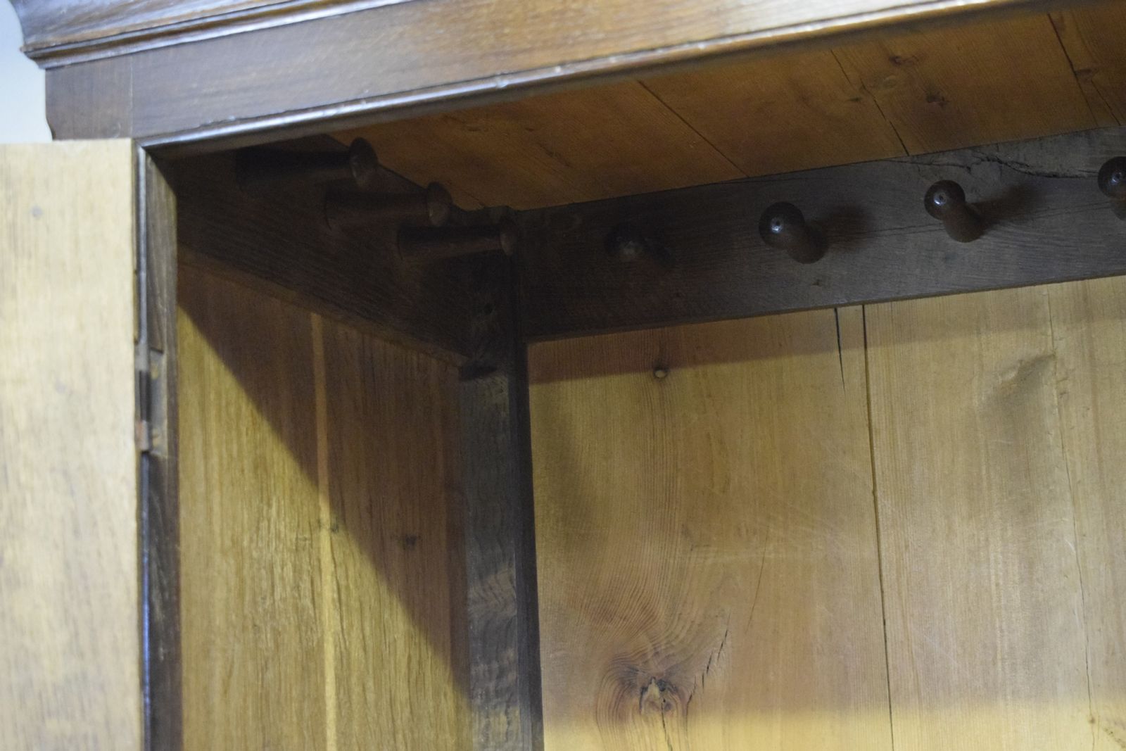 Georgian Period Livery Oak Cupboard  Press photo for sale
