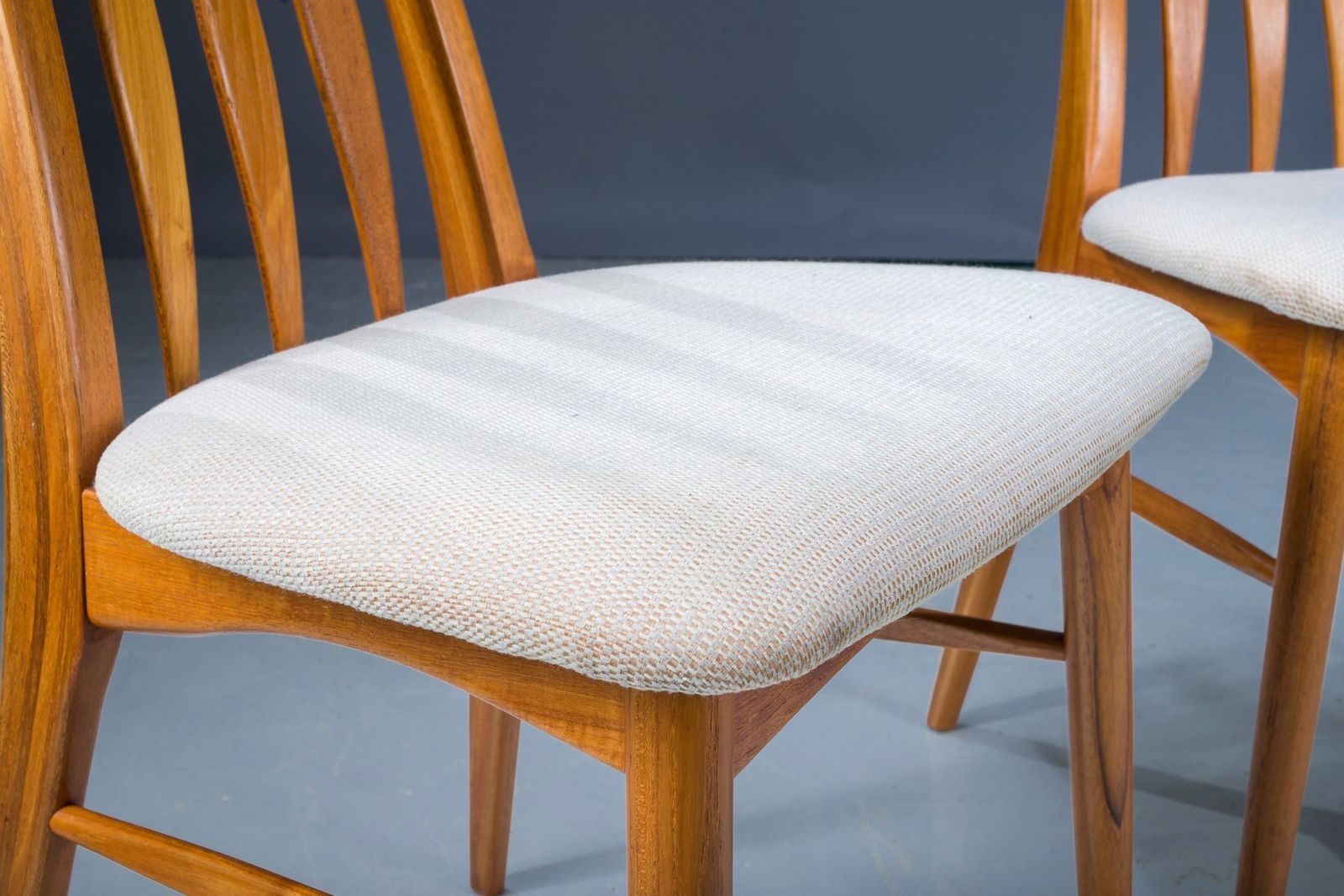 Mid Century Eva Dining Chairs By Niels Koeefoed For Koefoed Hornslet, 1960s, Set Of 4 photo vintage