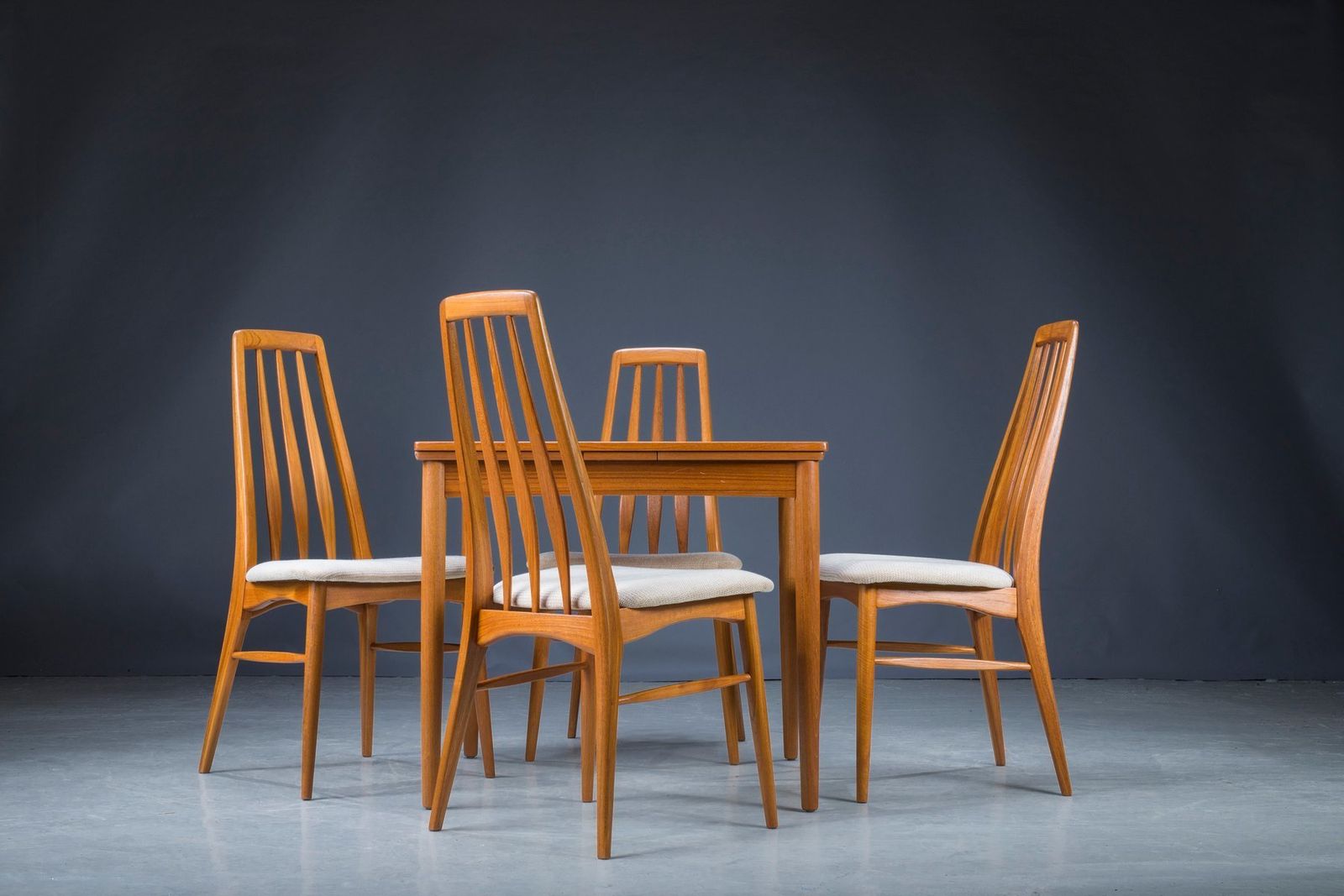 980.0 Mid Century Eva Dining Chairs By Niels Koeefoed For Koefoed Hornslet, 1960s, Set Of 4 photo