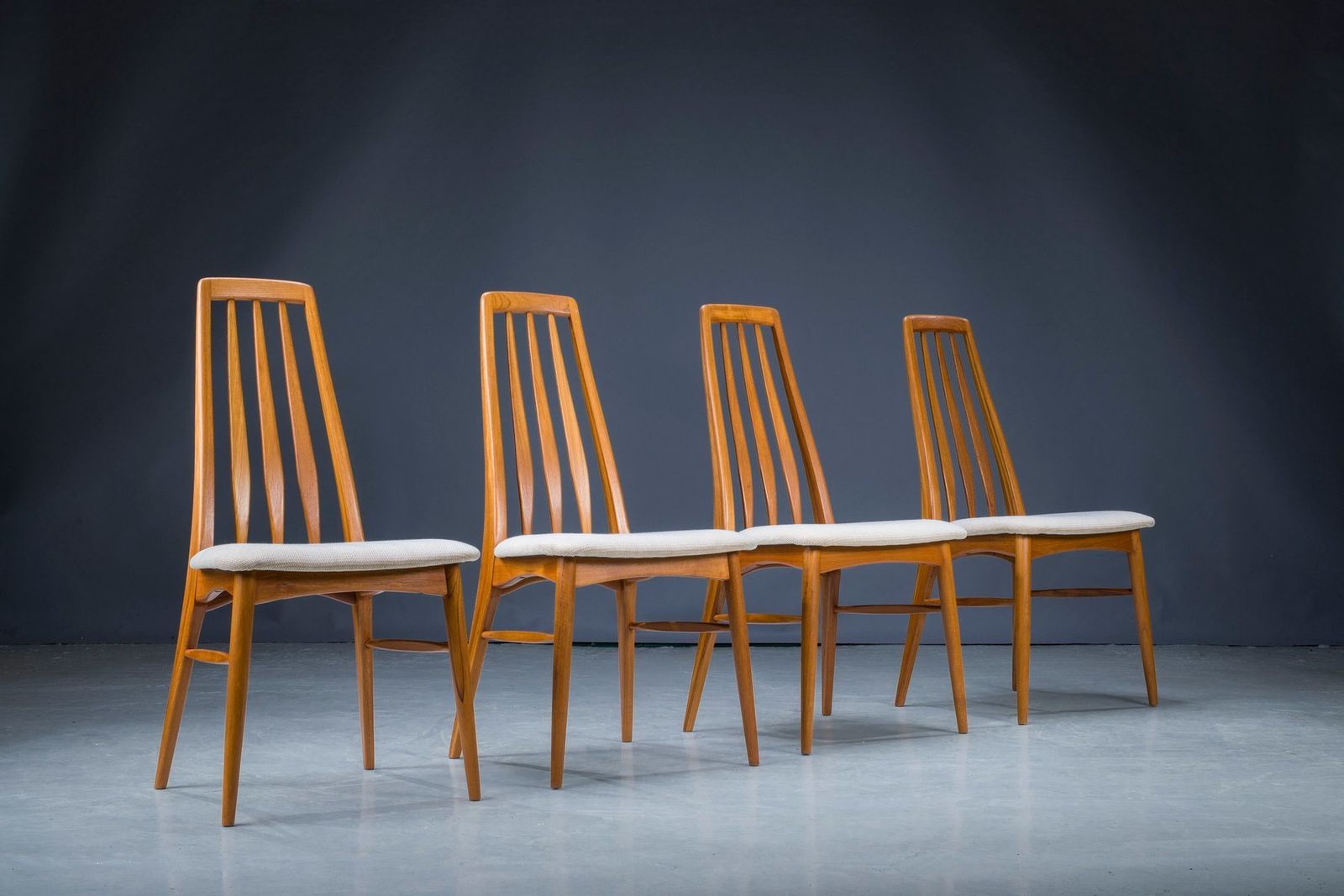 photo vintage Mid Century Eva Dining Chairs By Niels Koeefoed For Koefoed Hornslet, 1960s, Set Of 4