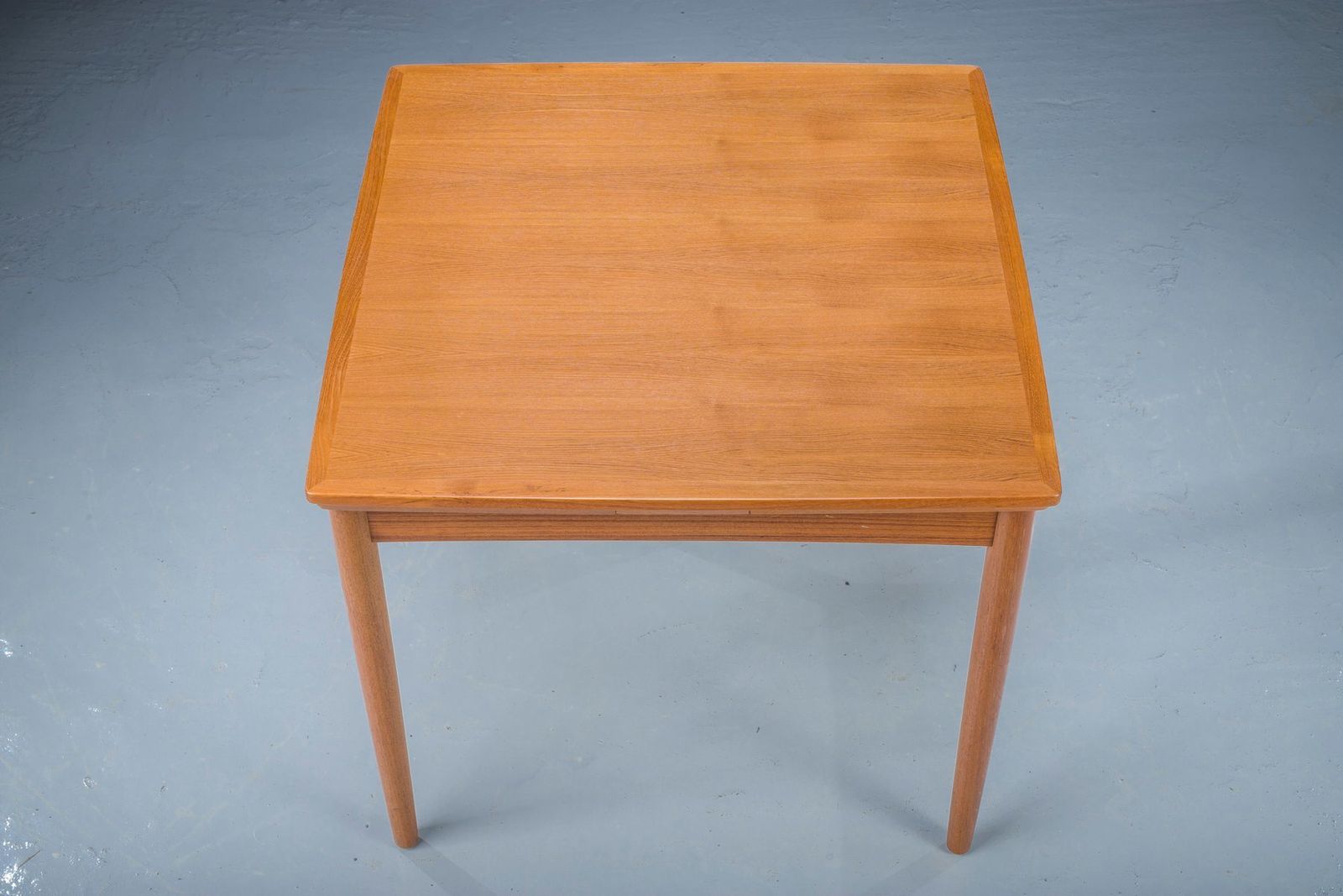 Danish Extendable Teak Side Table By Poul Hundevad For Hundevad & Co., 1960s photo buy