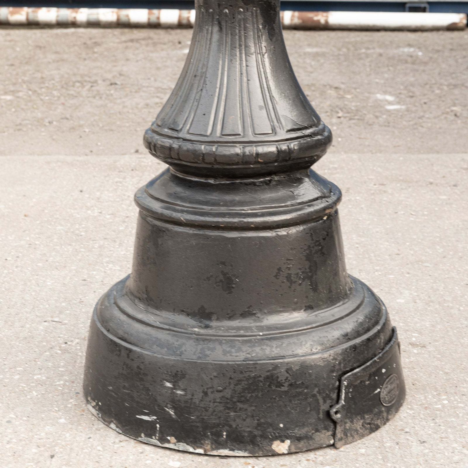 Reclaimed Globe Lamppost | Ornate Victorian Street Light photo vinterior
