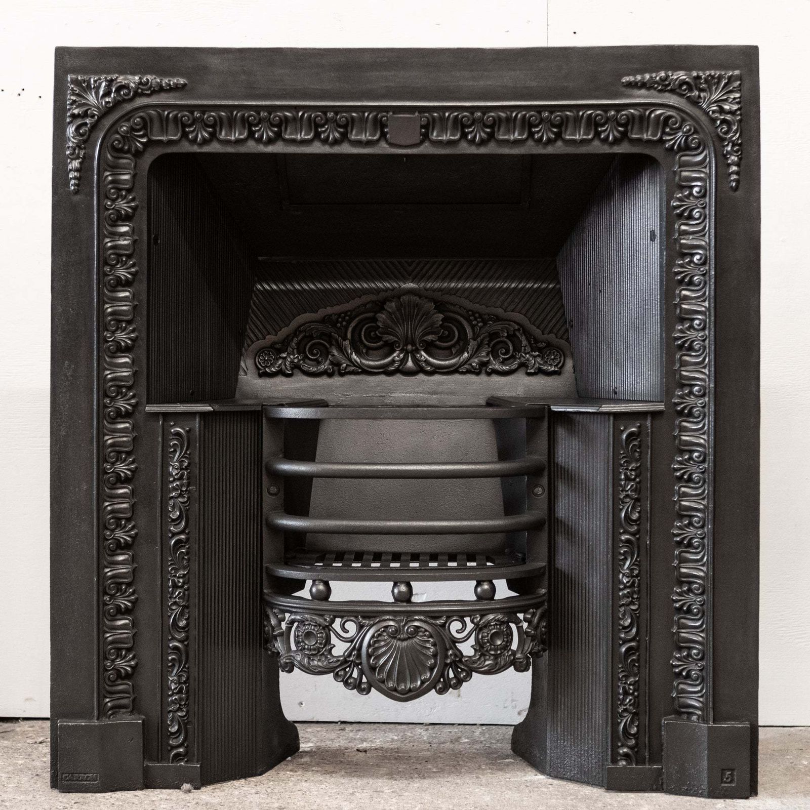 Antique Ornate Georgian Style Cast Iron Fireplace Insert photo 1900.0