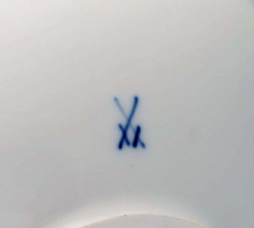 Silvia Klöde And Alfred Weber For Meissen, Surrealistic Vase photo vintage
