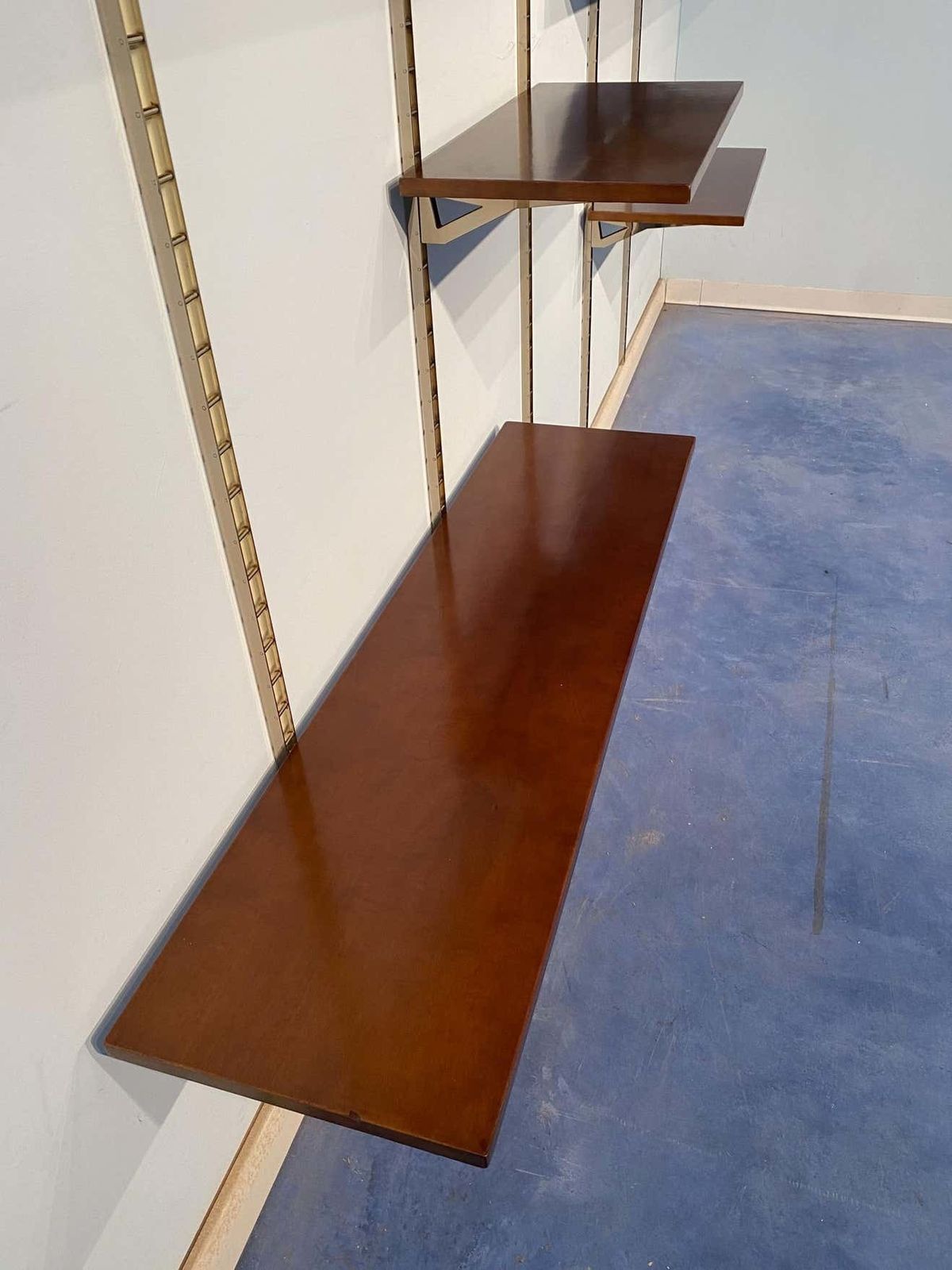 Italian Mid Century Suspended Wall Unit Boockase In Walnut And Gilded Metal 1960 photo buy