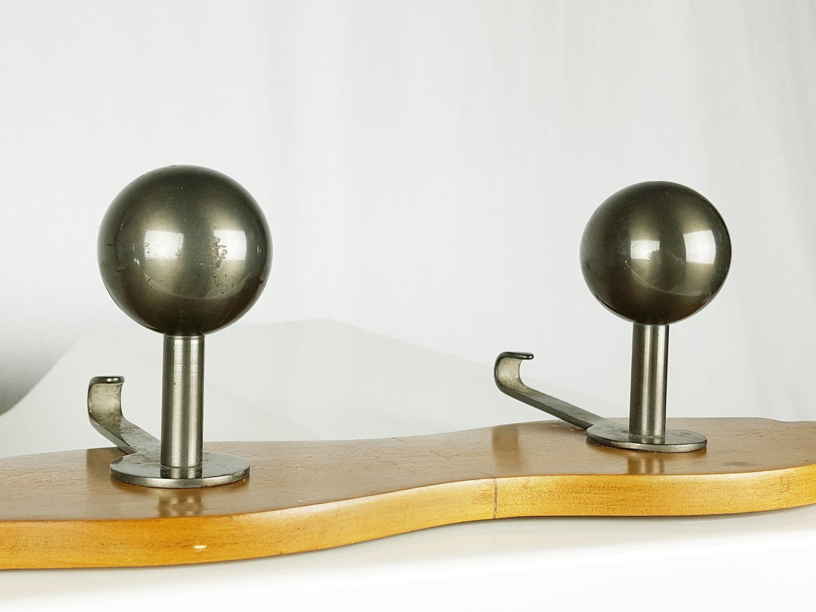 Wall Coat Rack By Sergio Mazza For Artemide photo vinterior