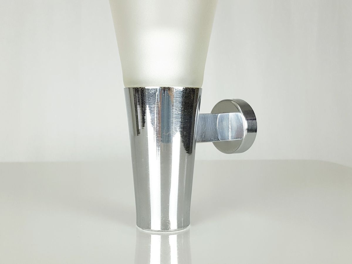 Mid Century Modern Frosted Glass & Chrome Plated Metal Sconces By Pietro Chiesa For Fontana Arte photo vinterior