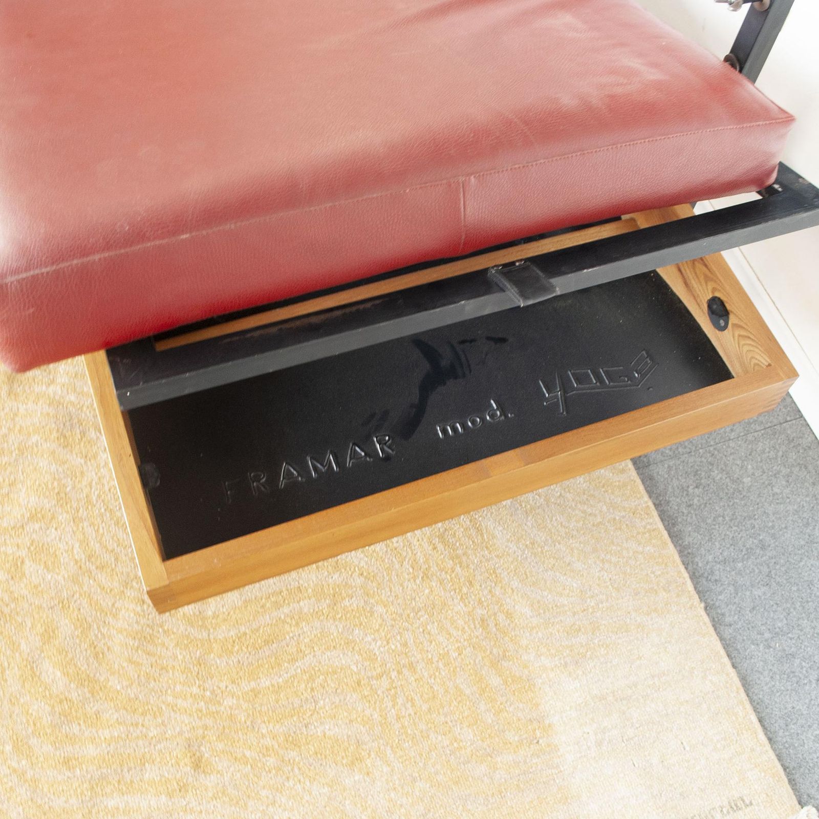 4740.52 Italian Mid Century Framar Therapy Day Bed Mod. 60s Yoga photo