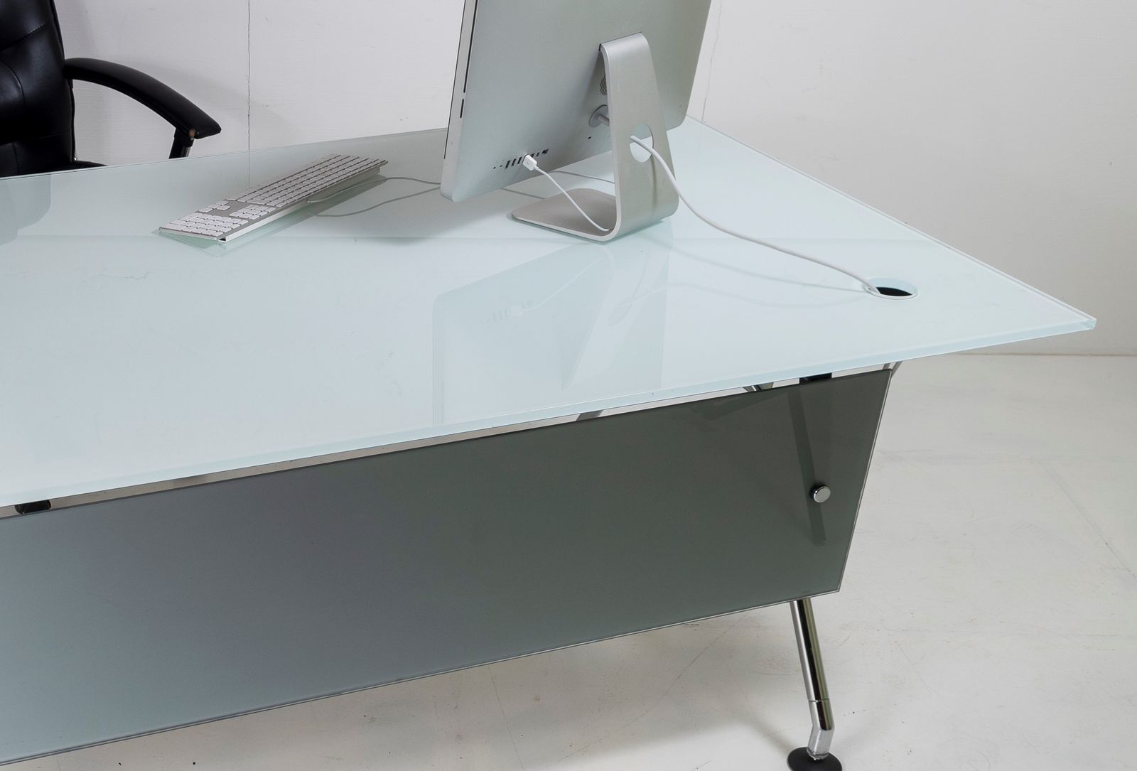 Italian Glass Top On Chrome Executive ‘Nomos’ Desk By Norman Foster For Tecno 1980s photo furniture