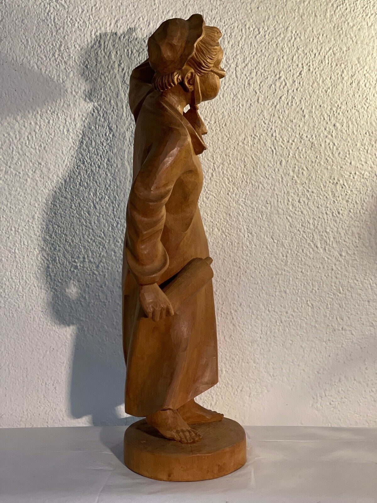 Vintage Tyrolean Statue Wooden, Who Is Short In Hand Roll photo Art