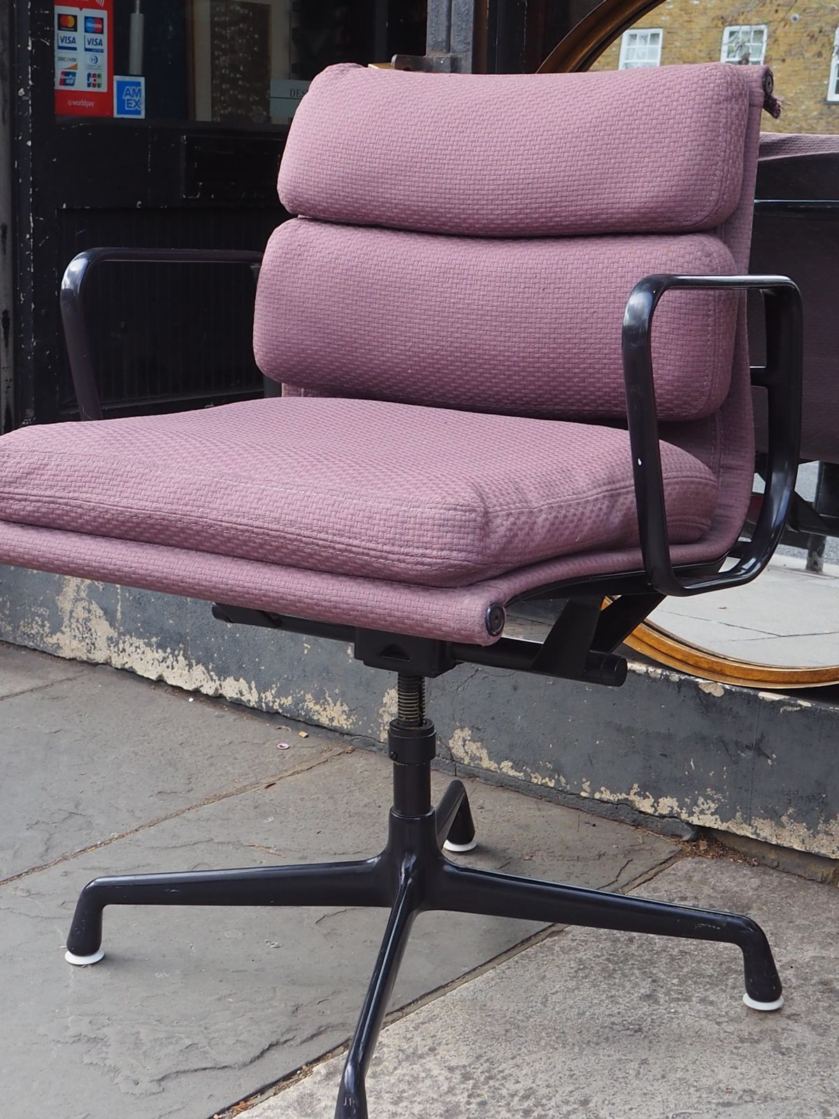 Herman Miller Softpad Management Chair photo furniture
